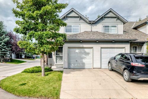 20 Everstone Place Sw, Calgary, AB, T2Y4H9 | Card Image
