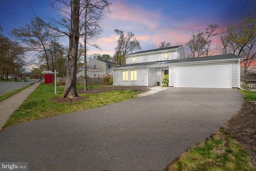 1513 Millikens Bend Rd, HERNDON, VA, 20170-2864 | Card Image