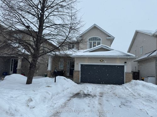 62 Black Bear Way, Stittsville, ON, K2S2G7 | Card Image