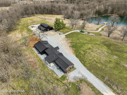 56836 String Creek Rd, CALIFORNIA, MO, 65018-4288 | Card Image