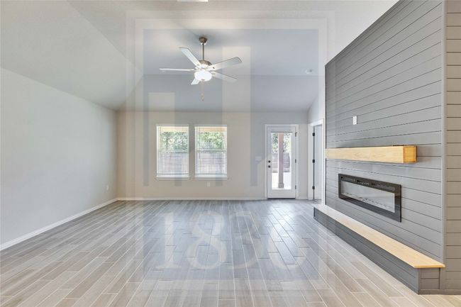 135 Hackberry Ln, House other with 3 bedrooms, 2 bathrooms and null parking in Bastrop TX | Image 12