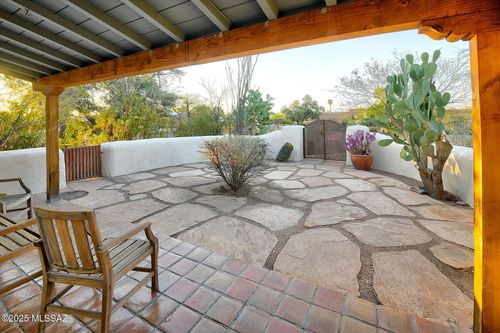2839 E 2nd St, Tucson, AZ, 85716-4108 | Card Image