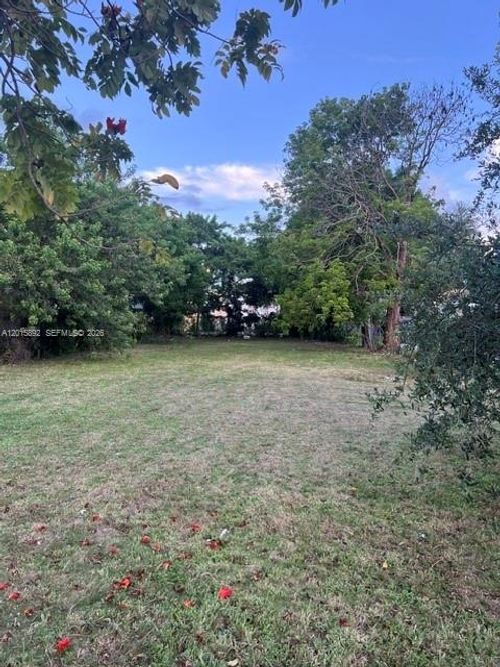 1324 Sw 5th St, Miami, FL, 33135-3908 | Card Image