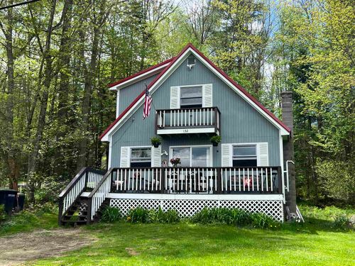 132 Rocks Edge Rd, Bethlehem, NH, 03574-4721 | Card Image