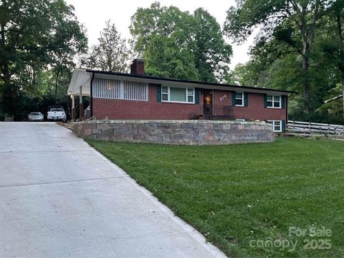514 Crestview Dr, Albemarle, NC, 28001-8501 | Card Image