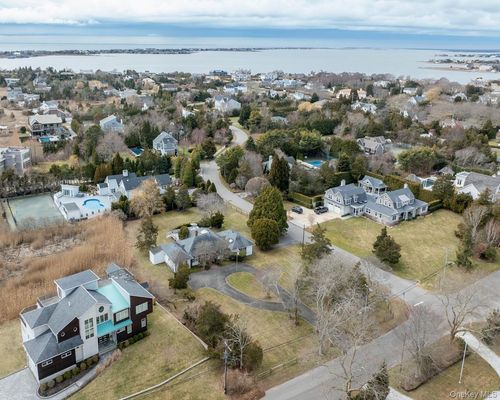 69 Oneck Road, Southampton, NY, 11978 | Card Image