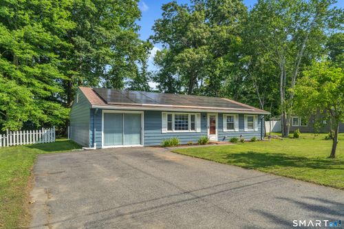 13 Pennywise Ln, Ledyard, CT, 06339-1739 | Card Image