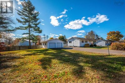 490 Pine Ridge Ave, House other with 3 bedrooms, 1 bathrooms and null parking in Kingston NS | Image 1