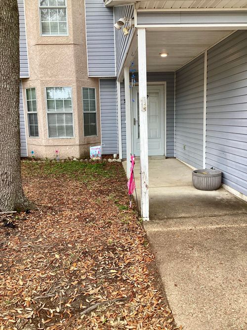 2 Forest Breeze Ct, Fort Walton Beach, FL, 32547-2688 | Card Image