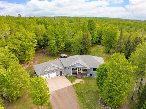 2270 Highway 2, Two Harbors, MN, 55616-1298 | Card Image