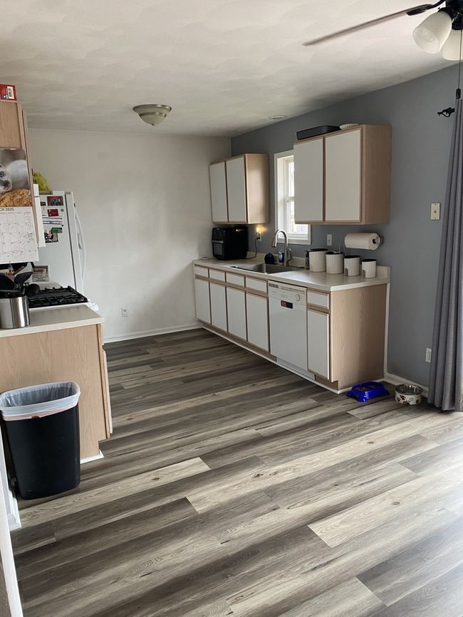 624 Lanae Way, House other with 3 bedrooms, 1 bathrooms and 2 parking in SOUTH BELOIT IL | Image 7