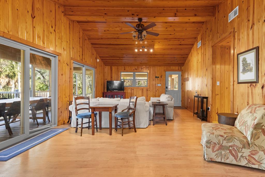 Residential in Steinhatchee 3