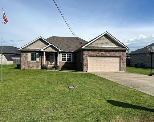 333 Shelby Cir, Shelbyville, TN, 37160-2623 | Card Image