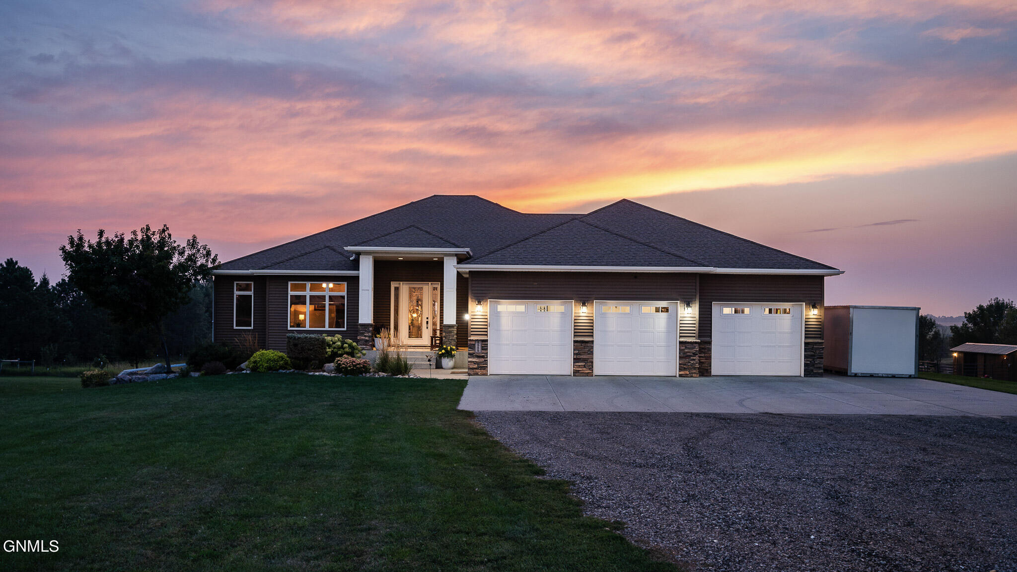 71st Ave, Bismarck, ND 58503