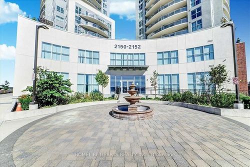 206-2152 Lawrence Ave E, Scarborough, ON, M1R0B5 | Card Image