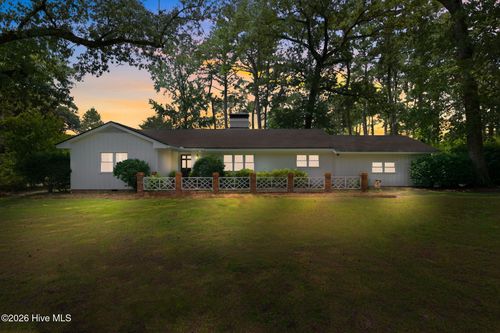207 Country Club Dr, Trent Woods, NC, 28562-7609 | Card Image