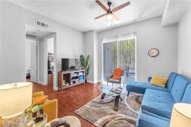 116 - 68 E Serene Ave, Condo with 2 bedrooms, 2 bathrooms and null parking in Las Vegas NV | Image 4