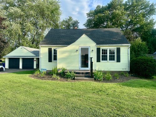 42 Tromley Rd, East Windsor, CT, 06088-9647 | Card Image