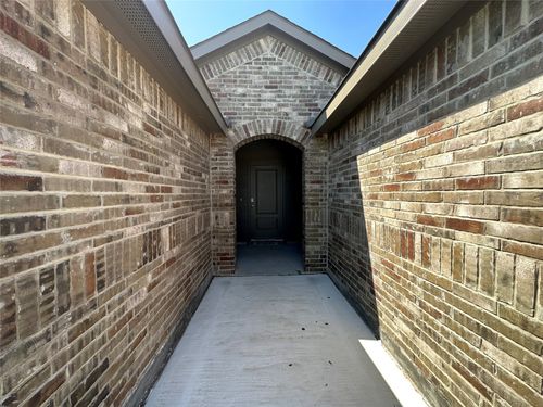 437 Destin Dr, Fort Worth, TX, 76131-4252 | Card Image