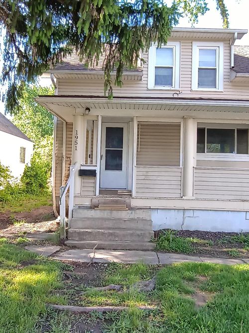1951 Aberdeen Ave, Columbus, OH, 43211-1883 | Card Image