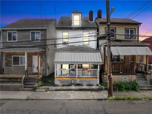 61 Sycamore St, Etna, PA, 15223-2236 | Card Image