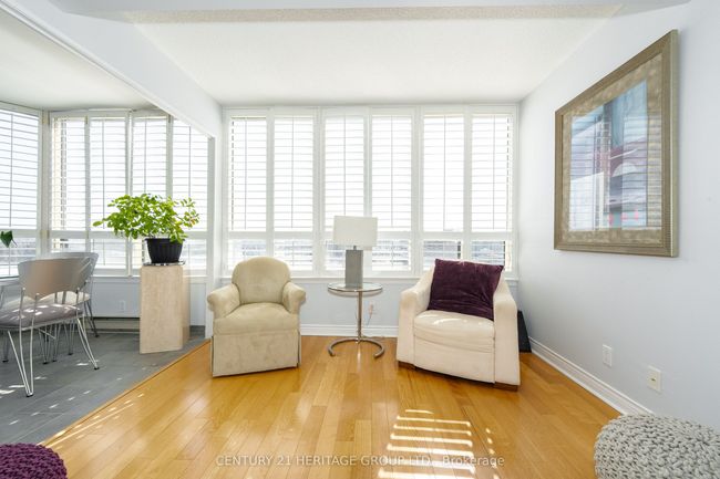 1520 - 32 Clarissa Dr, Condo with 2 bedrooms, 2 bathrooms and 2 parking in Richmond Hill ON | Image 10