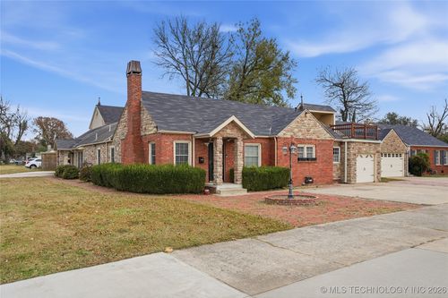 3405 Riverside Dr, Tulsa, OK, 74105-2537 | Card Image