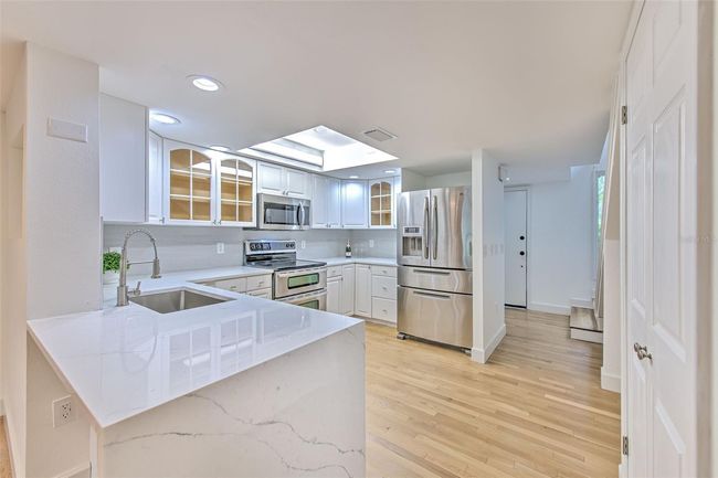 Kitchen | Image 6
