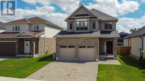 20 Armstrong St, Mount Brydges, ON, N0L1W0 | Card Image