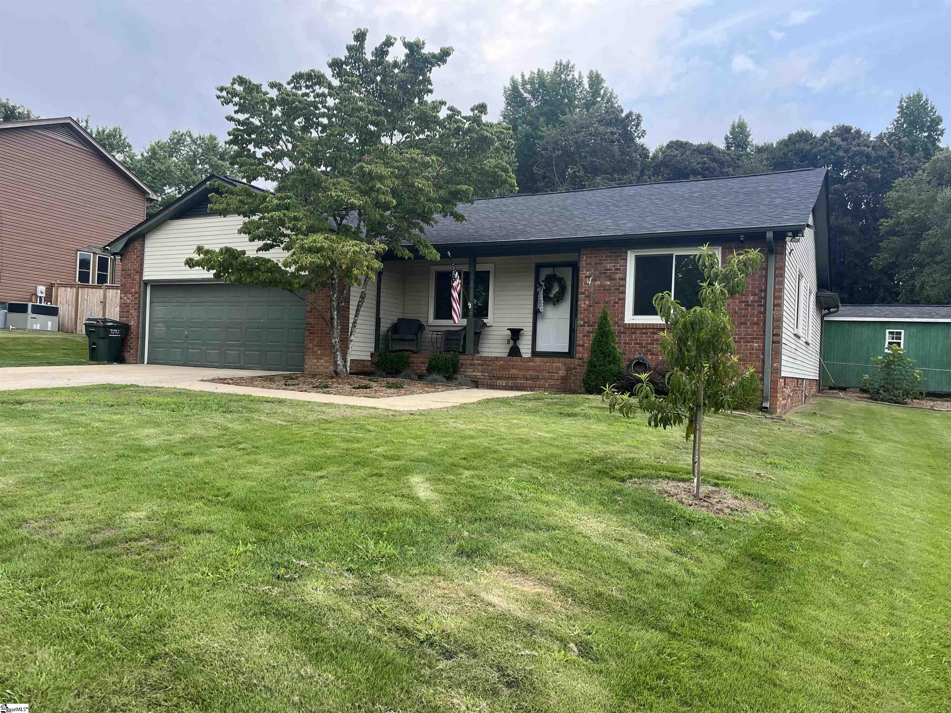Bendingwood Cir, Taylors, SC 29687