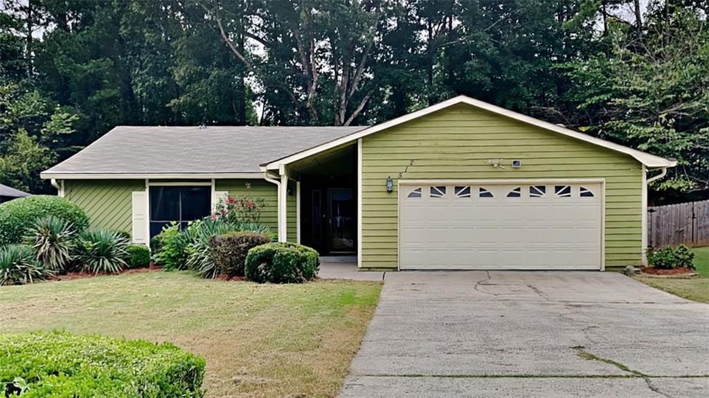 Blue Cedar Ct, Riverdale, GA 30274