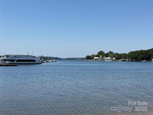 apt-3-18716 Nautical Dr, Cornelius, NC, 28031-8036 | Card Image