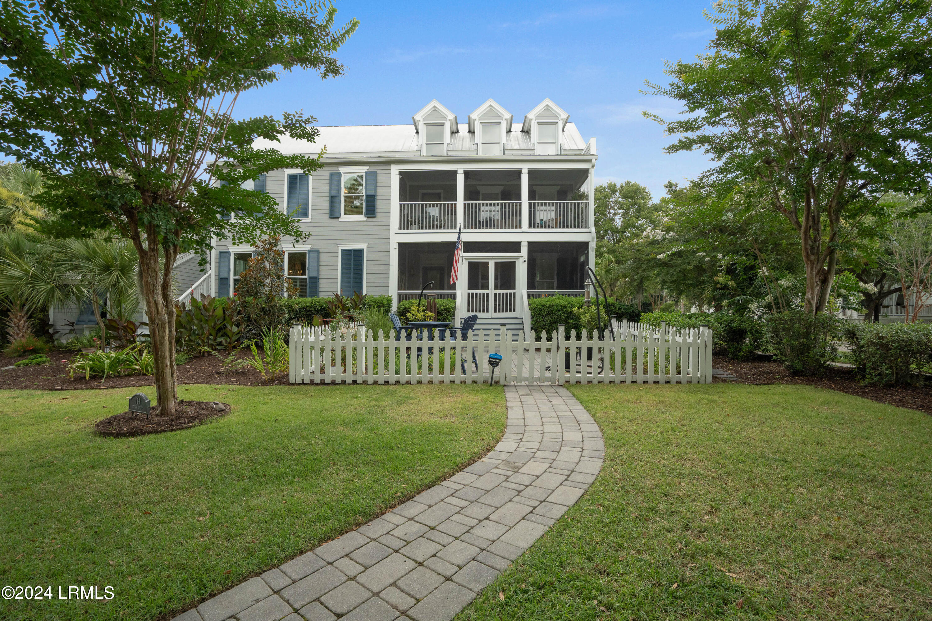 Bryan Dr, Beaufort, SC 29902