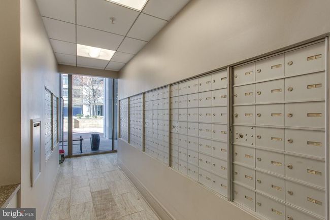 UNIT-851 - 3650 S Glebe Rd, Condo with 2 bedrooms, 2 bathrooms and null parking in ARLINGTON VA | Image 34
