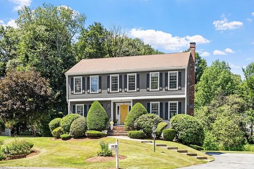 21 Valleyfield St, Lexington, MA, 02421-7907 | Card Image