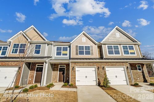 450 Blythe Townhome Ln, Waxhaw, NC, 28173-0468 | Card Image