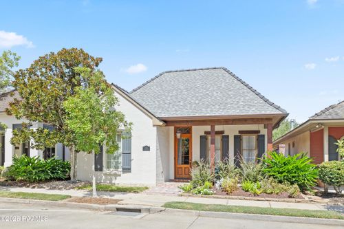 108 Settlers Trace Blvd, Lafayette, LA, 70508-6041 | Card Image