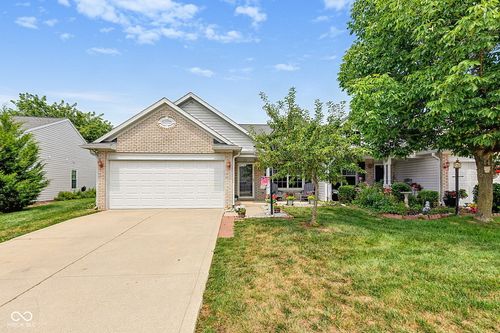 133 Clear Branch Dr, Brownsburg, IN, 46112-2156 | Card Image