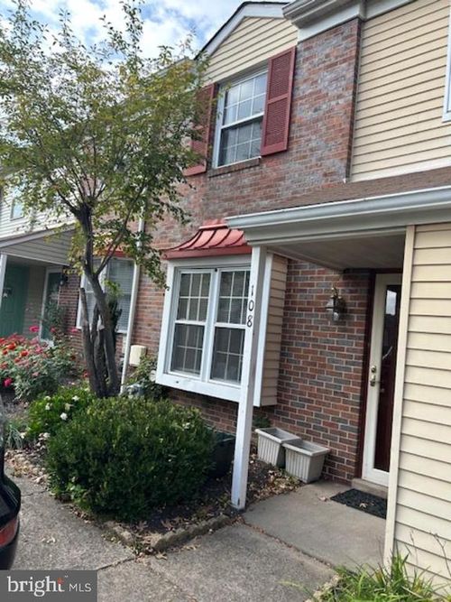 108 Brookwood Dr, AMBLER, PA, 19002-5024 | Card Image