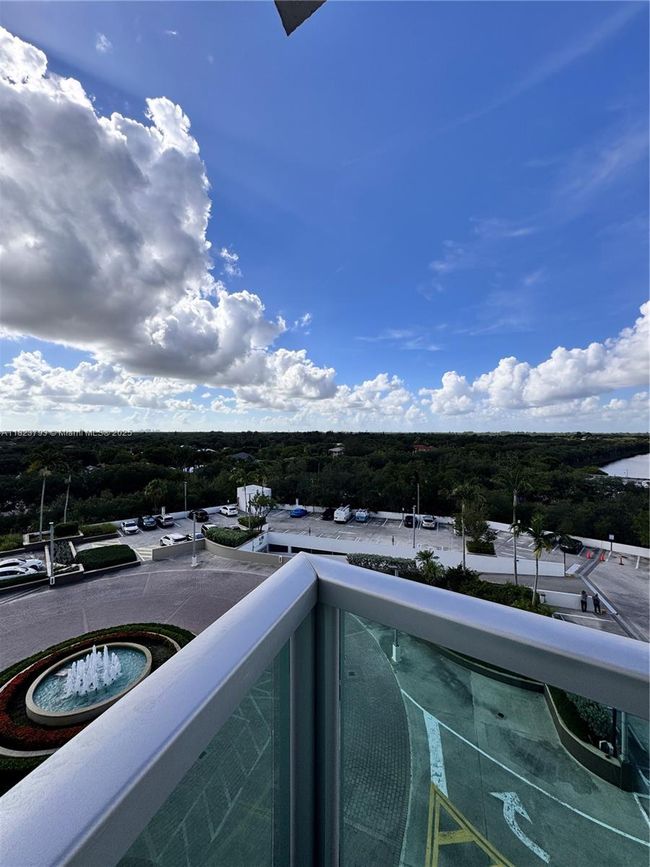 APT-908S - 2681 N Flamingo Rd, Condo with 3 bedrooms, 3 bathrooms and null parking in Sunrise FL | Image 33