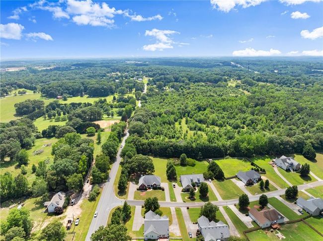27 Kendall Creek Dr, House other with 3 bedrooms, 2 bathrooms and null parking in Jefferson GA | Image 49
