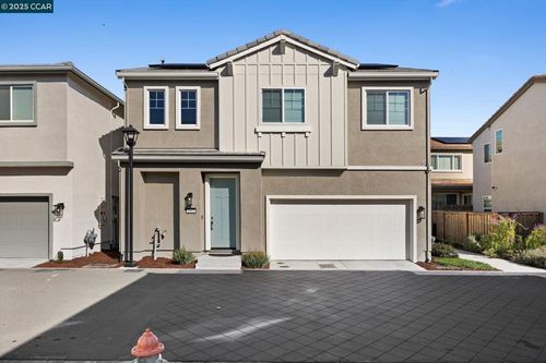 1643 Pagoda Ln, Sacramento, CA, 95834-2697 | Card Image