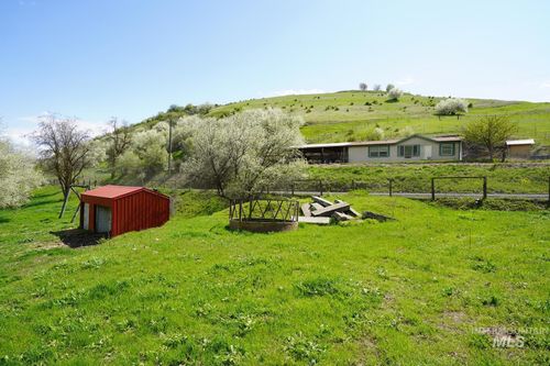 22132 Lapwai Rd, Lapwai, ID, 83540-6094 | Card Image