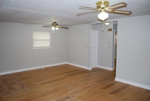 1701 Parkview Terrace, Norman, OK, 73072 | Card Image