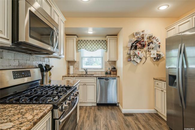 31 Harned Rd, House other with 3 bedrooms, 1 bathrooms and null parking in Commack NY | Image 11