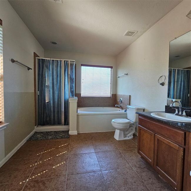 11727 Madison Oak St, House other with 3 bedrooms, 3 bathrooms and 2 parking in Houston TX | Image 27