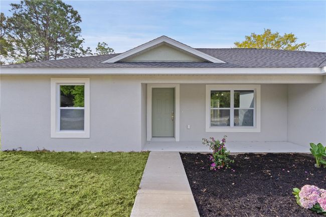 Covered front porch | Image 4