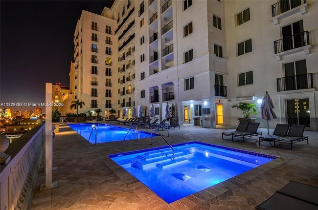 STE-906 - 10 Aragon Ave, Condo with 2 bedrooms, 2 bathrooms and null parking in Coral Gables FL | Image 28