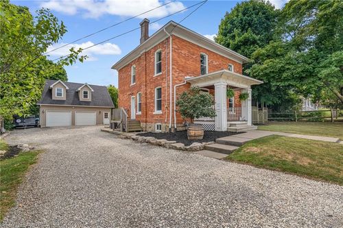 303 Canborough St, Smithville, ON, L0R2A0 | Card Image