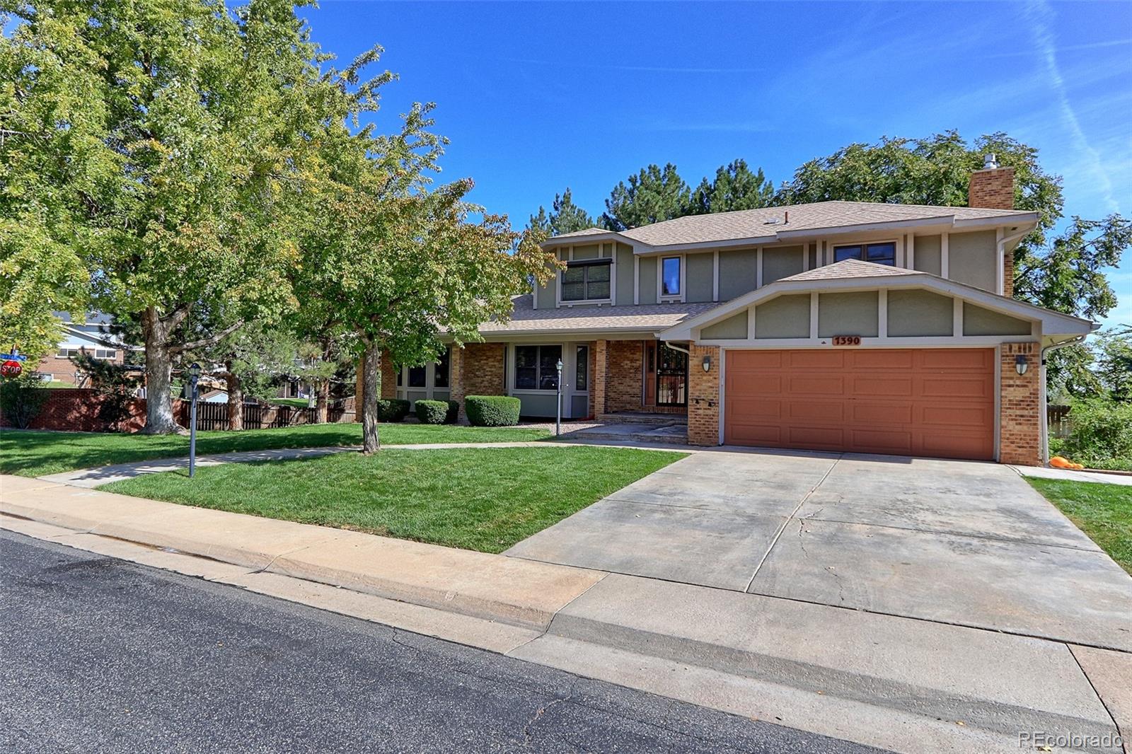 Dover St, Arvada, CO 80005